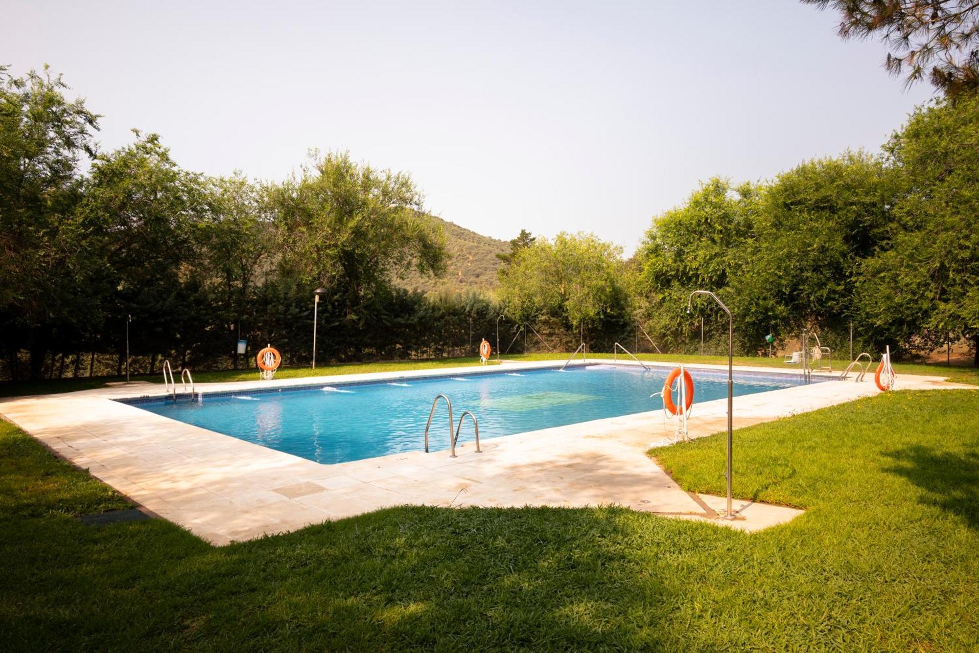 Bungalows Camping Jimmy Jones Villaviciosa de Córdoba エクステリア 写真